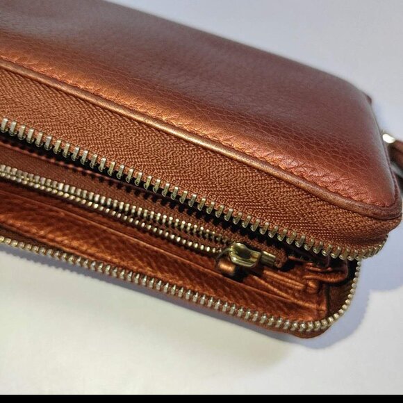 GUCCI SOHO ZIP AROUND LEATHER WALLET DUSTY ROSE LIGHT PINK  Gucci  Cellarius Calfskin Soho Zip Around Wallet Dusty Blush